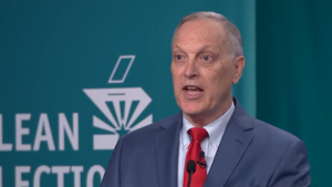 Biggs applauds Hobbs’ data center crackdown at GOP governor debate