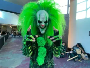 Look both ways before you cross the street this Halloween, Phoenix!